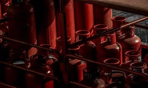 LPG crisis & supply gaps hit Guwahatis community meal networks