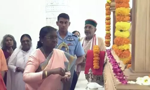 Murmu installs ‘Ram Yantra’ at Ram Temple in Ayodhya