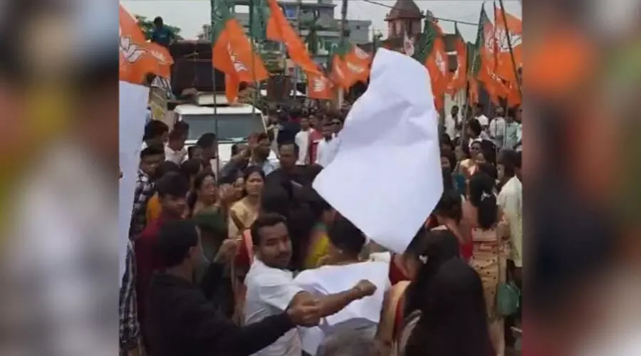 Students’ justice for Zubeen Garg placards torn during CMs rally in Sorbhog