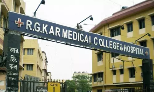 Probe reveals 3 drunk operators in RG Kar elevator death case