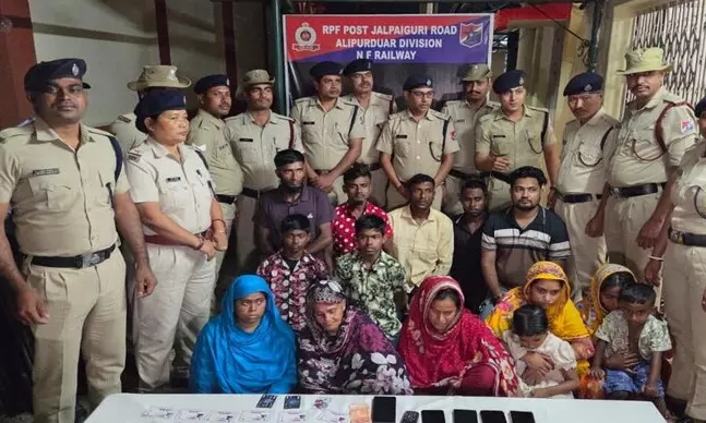 Bengal police arrest 14 Bangladeshis with fake IDs in Jalpaiguri