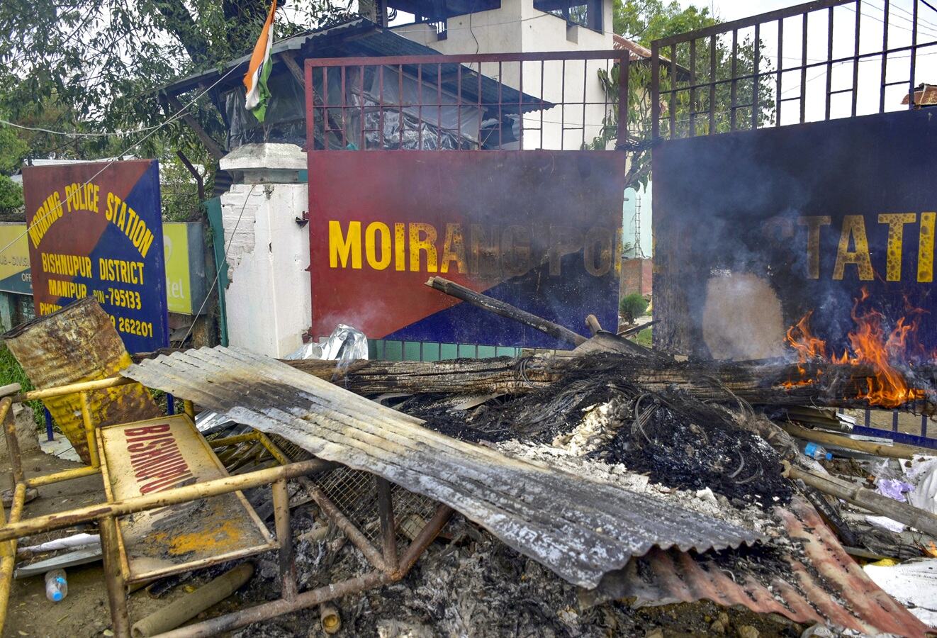 After minors’ deaths, 4 injured in Bishnupur firing; internet shut in 5 districts