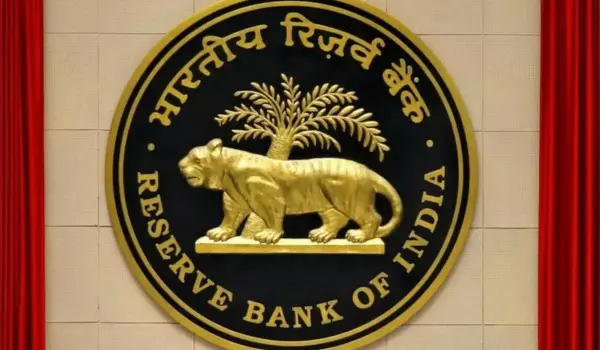 RBI keeps interest rates unchanged at 5.25% as inflation eases, risks linger RBI keeps interest rates unchanged at 5.25% as inflation eases, risks linger