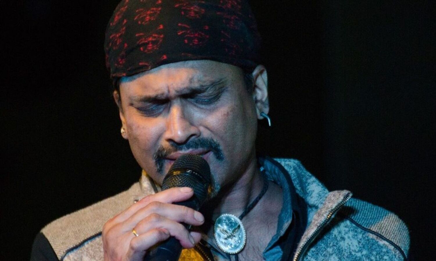 Zubeen flayed for ‘outrageous behaviour’