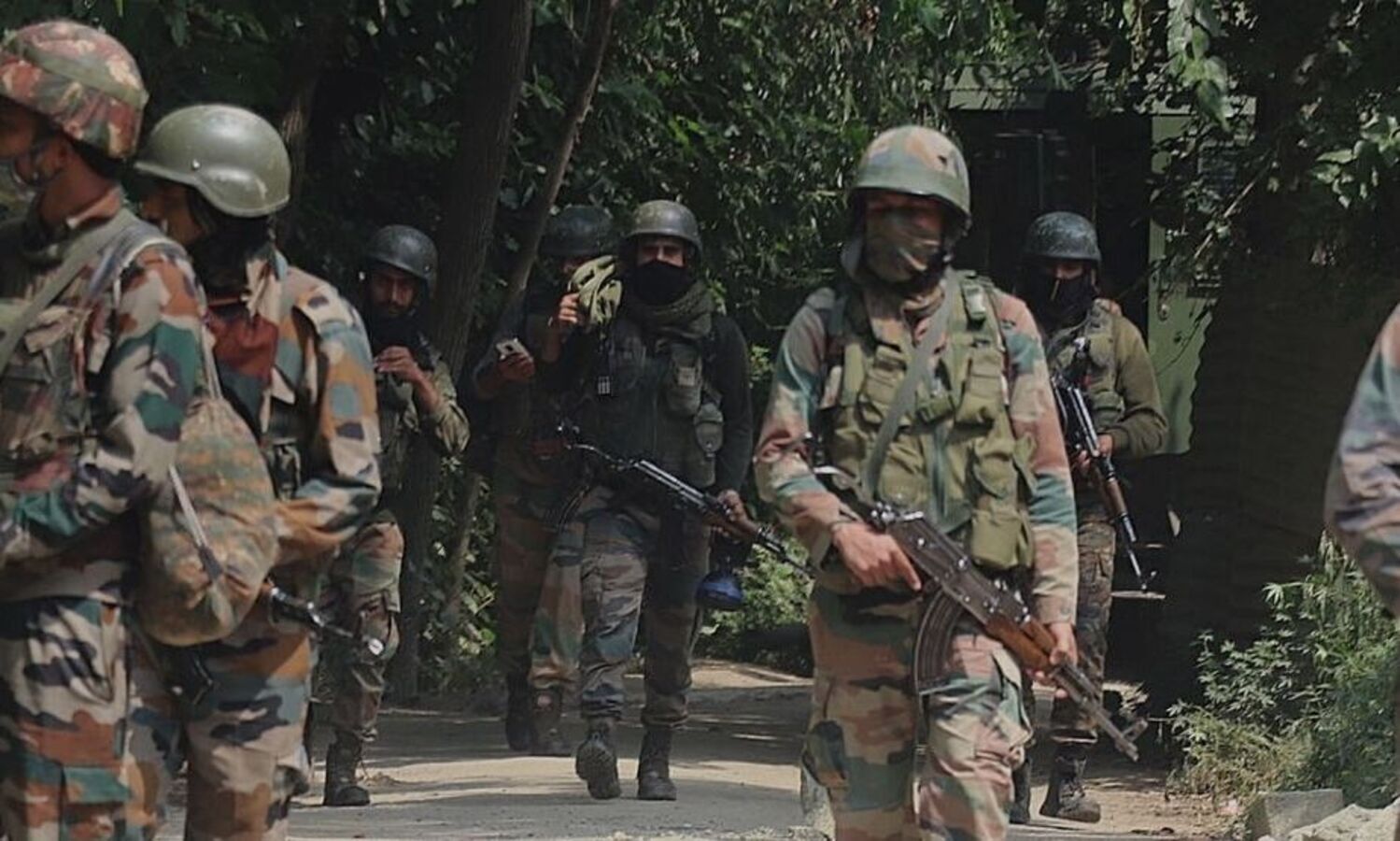 3 terrorists killed in Pulwama encounter
